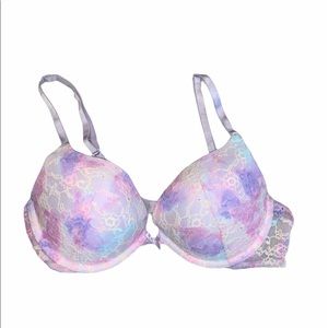 Victoria’s Secret push-up bra 34C